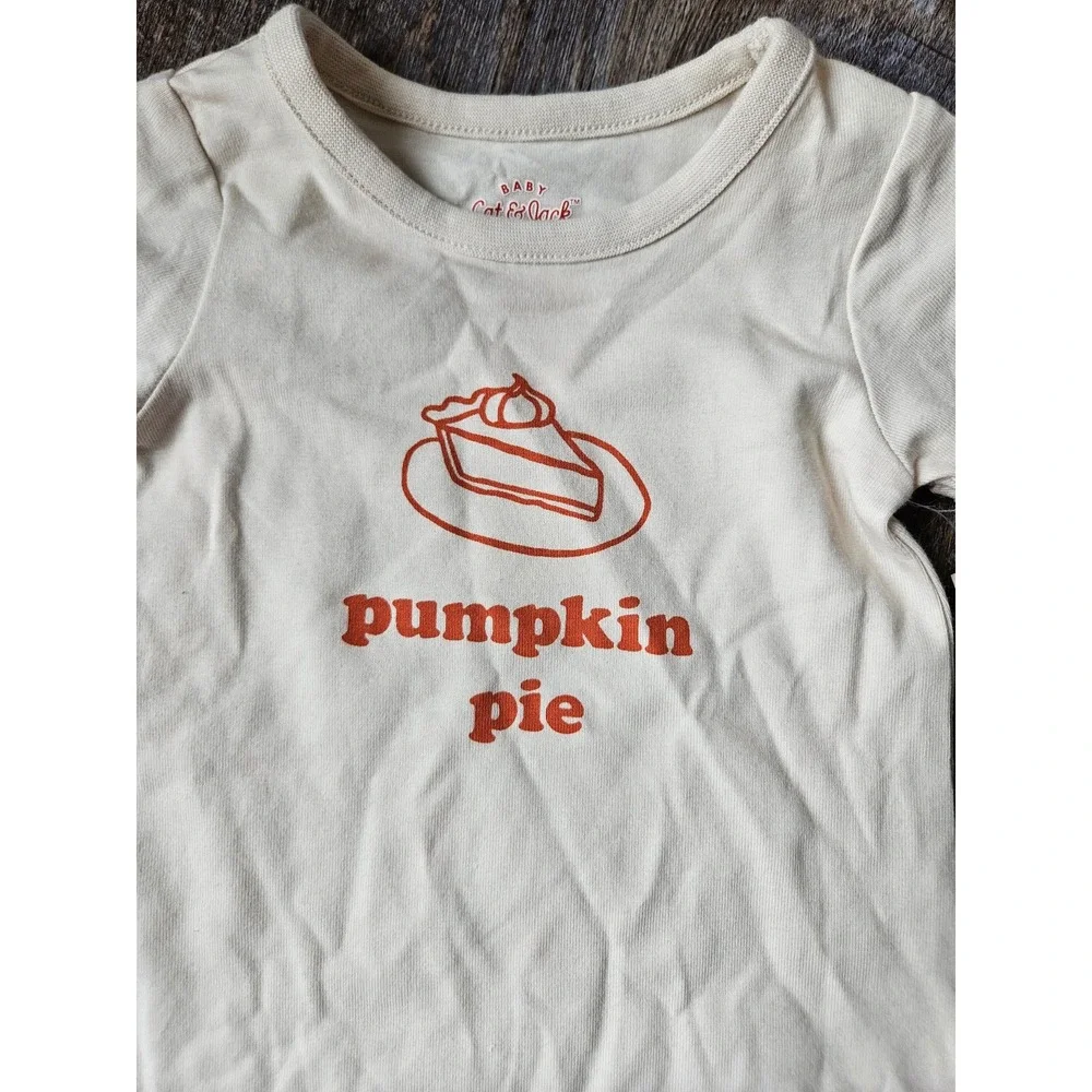Cat & Jack 1piece pumpkin pie outfit NWT 0/3month